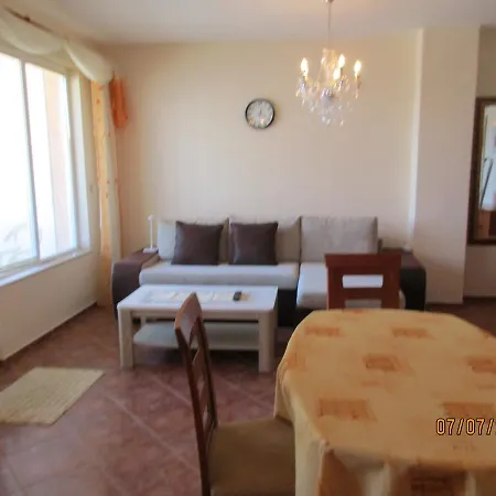 Apartment Studio Mit Meerblick Tsarevo